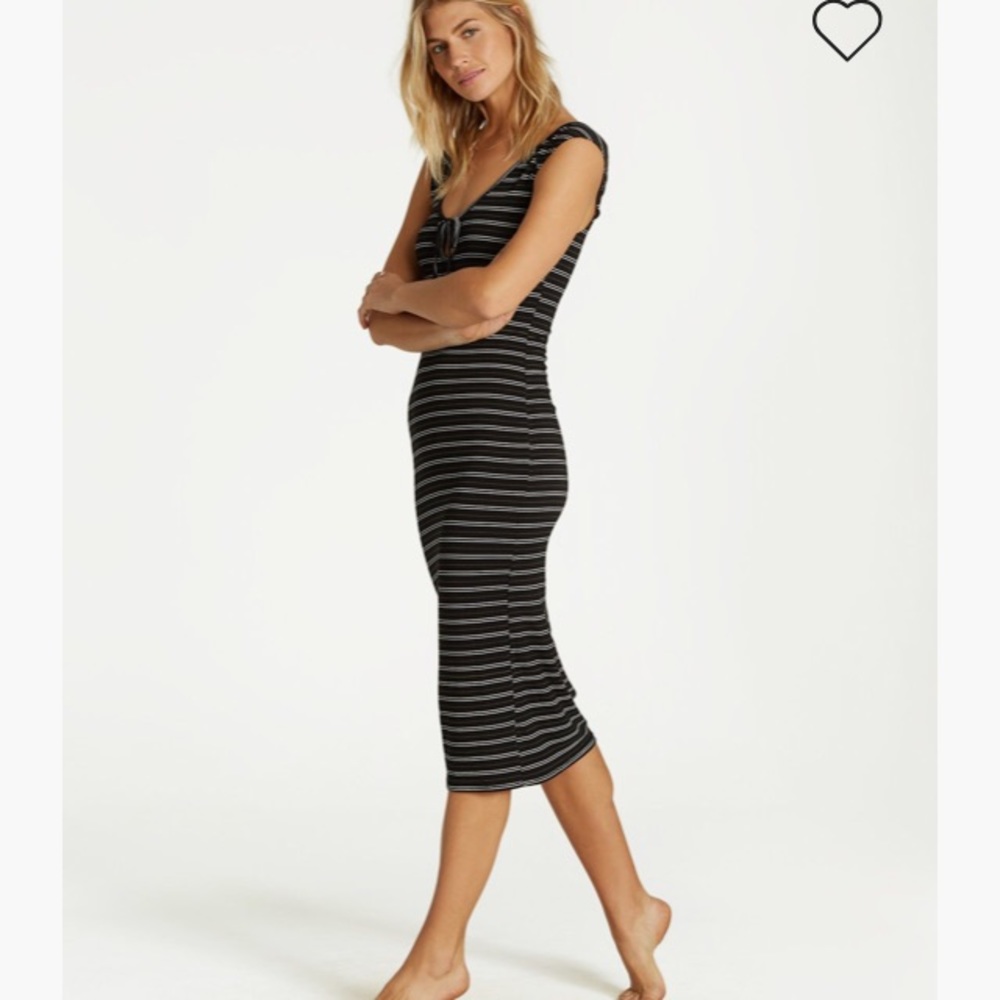 Billabong dress - Picture 2 of 3